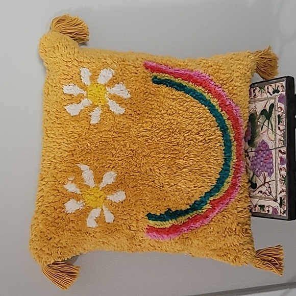 NATURAL LIFE Other - Natural Life happy face fussy throw pillow